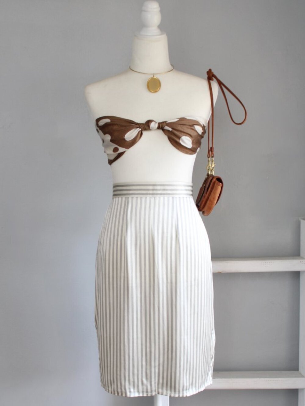 Vintage 80's Handmade White Gray Striped Silk Satin Pencil Skirt Size Small ​